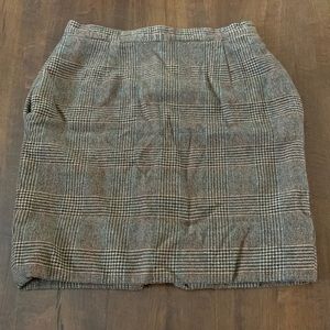 Vintage Plaid Tartan Bergdorf Goodman Ladies Pocketed Skirt Size 10